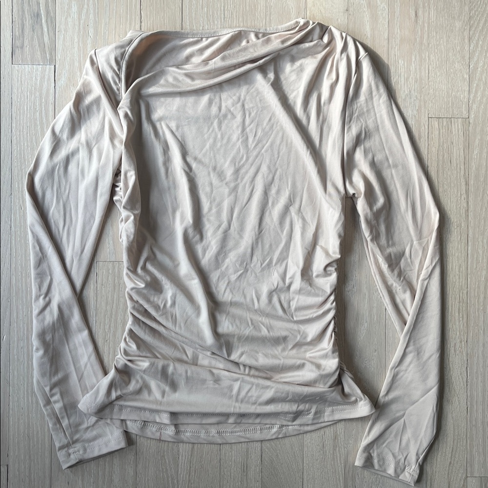 Cream Long Sleeve Women's Top - Picture 3 of 4